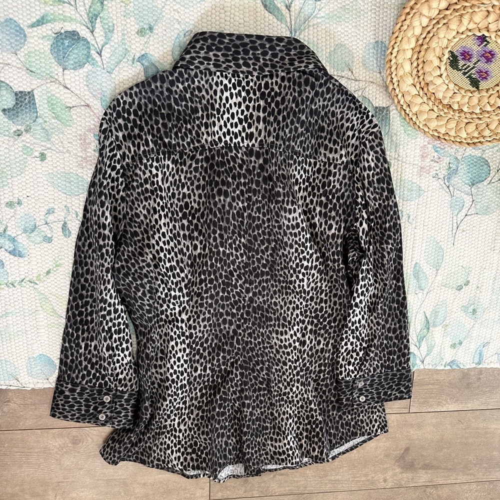 New York & Company Animal Print Button Down Dress Blouse Shirt Size Large, New - Picture 4 of 16